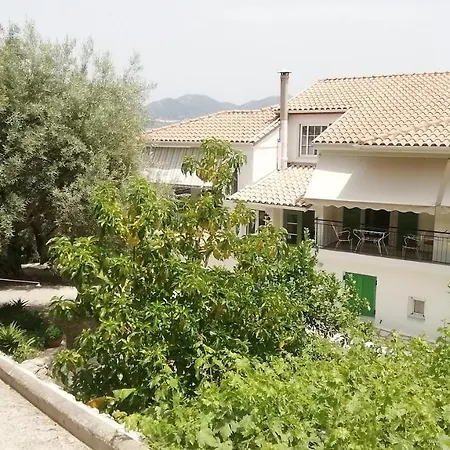 Galanos Hotel de apartamente 2*