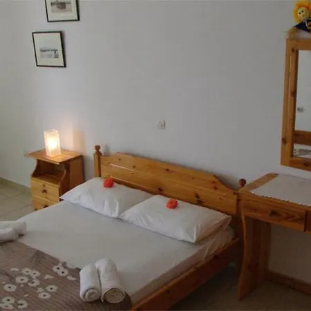 Galanos Hotel de apartamente 2*
