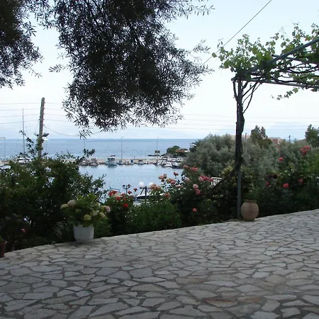 Galanos Hotel de apartamente 2*