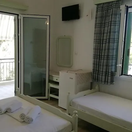 Galanos Aparthotel