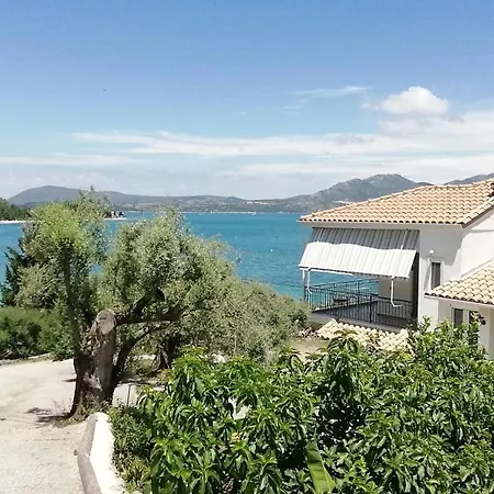 Galanos Aparthotel 2*